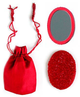 handheld-mirror-in-a-little-sac-m103red-nyc-usa-monogram.jpg