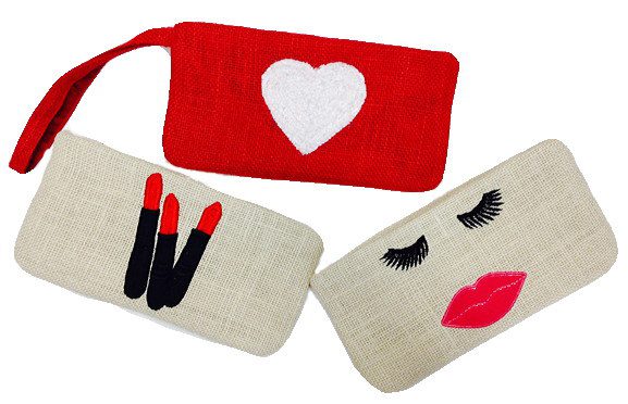 wristlet-with-heart-lips-or-lipsticks-cpx1499-nyc-usa-monogram.jpg